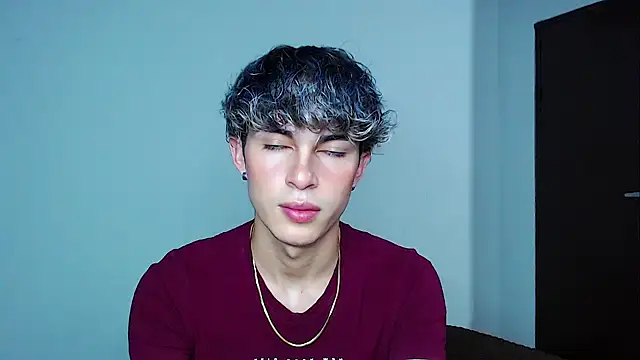 john_vichenso live sex cam