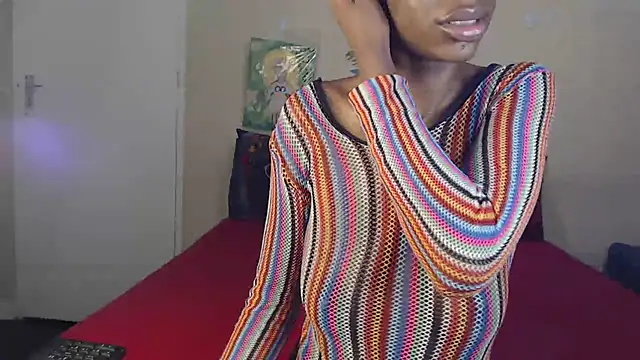 Blacktittiex02 live sex cam