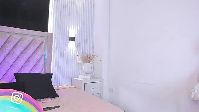 Taylor_Harveey live sex cam