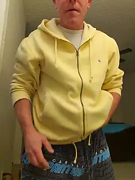 Bigtater1999 live sex cam