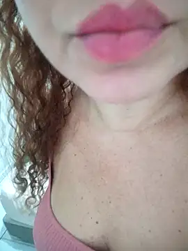 SOLTEIRASIGILO live sex cam