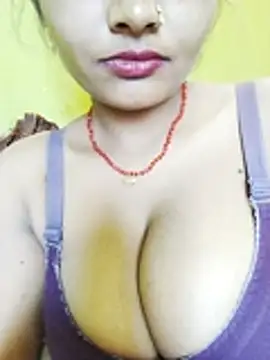 kiara-simmi live sex cam