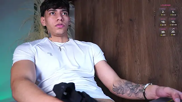 Josep_Davies live sex cam