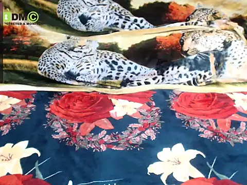 Queen_Sarah live sex cam