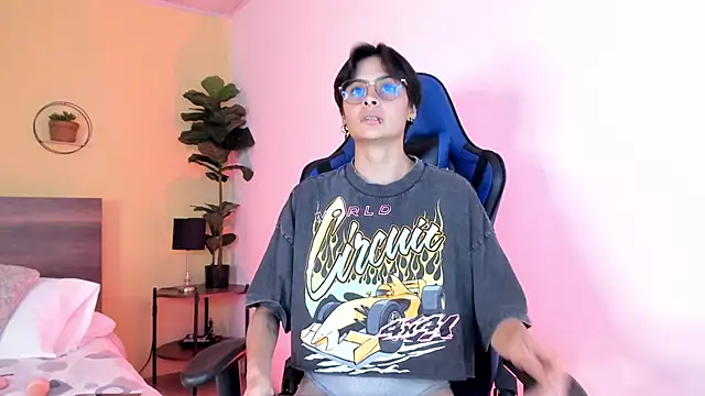 MartinnaGrecco live sex cam