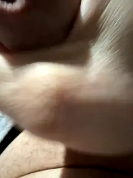 Flaquitocurioso live sex cam