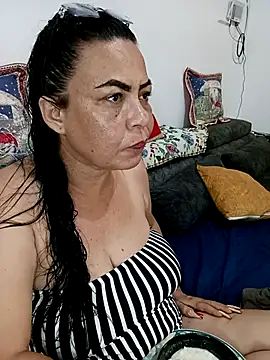 AnittaTettona live sex cam