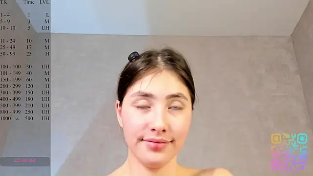 LynetteDanley live sex cam