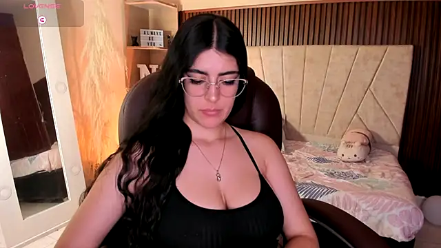 _Niah_ live sex cam