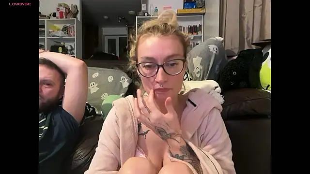 harleyblair live sex cam
