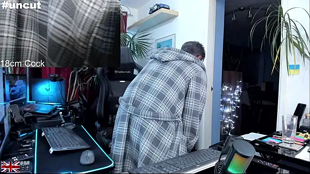 OnlineBossUK live sex cam