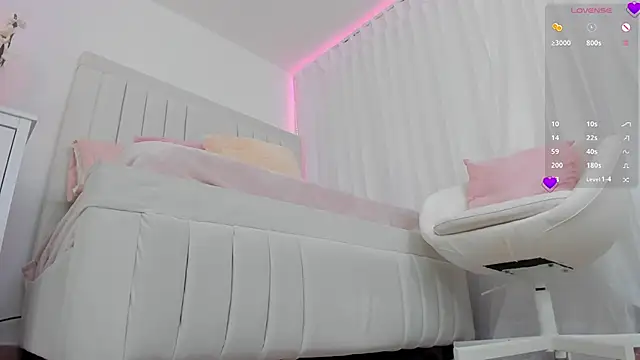 ami_sweet18 live sex cam