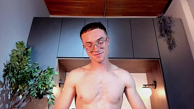 Lil_James live sex cam