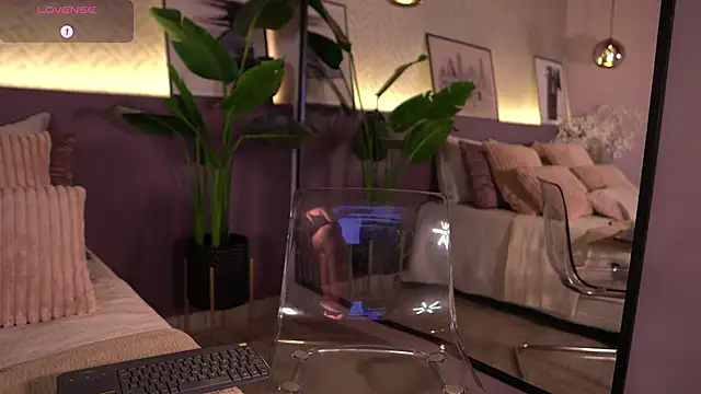 ElleDiane live sex cam