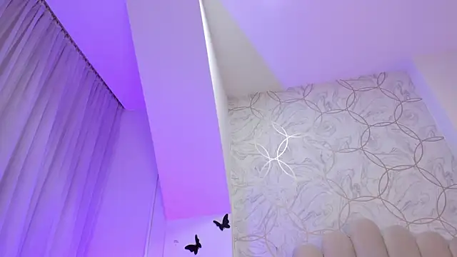 Foxy200__ live sex cam