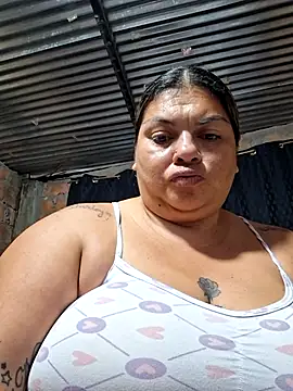 chubby_sexy_big_tits live sex cam