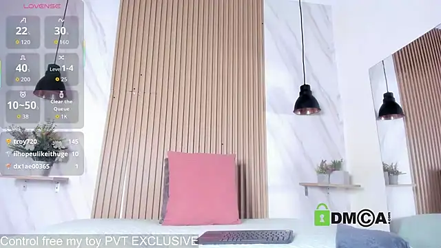 lia_harper_ live sex cam