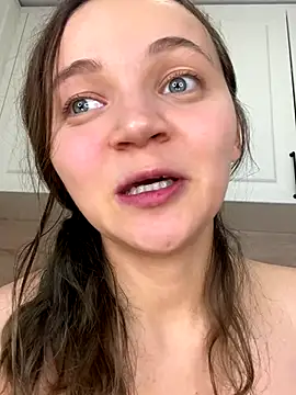 TheYourL live sex cam