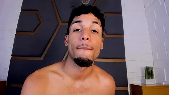 Thiagoferreti live sex cam