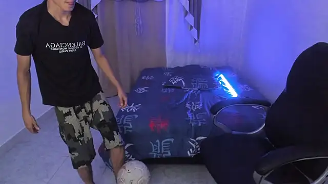 Aron_Boyy live sex cam