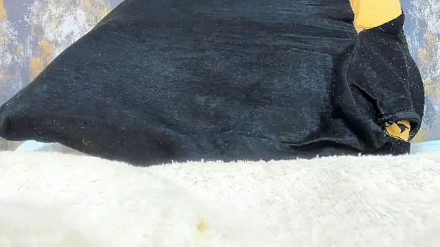 MonicaSchwartz live sex cam