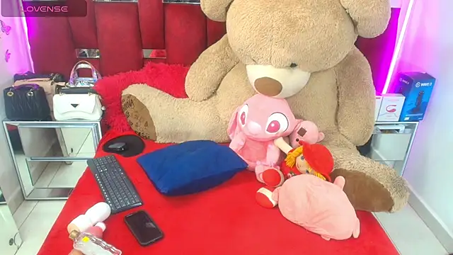 Ginna_doll live sex cam