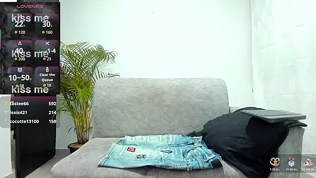 JuniorMorris_ live sex cam