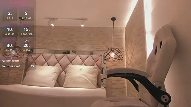 celene_midnight live sex cam