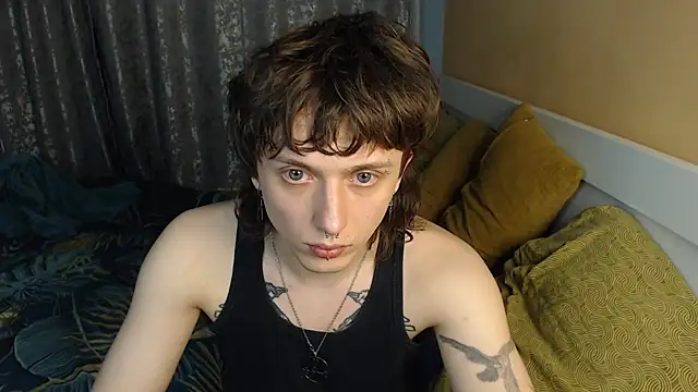 g1vememoney's cam snapshot