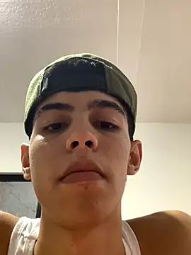 TWINKS_FRIENDS live sex cam