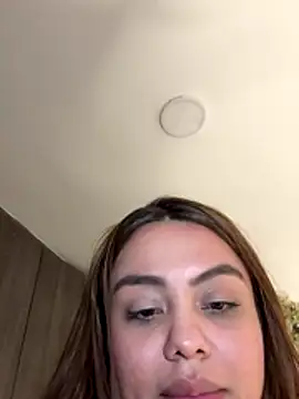 valeria2019hot live sex cam