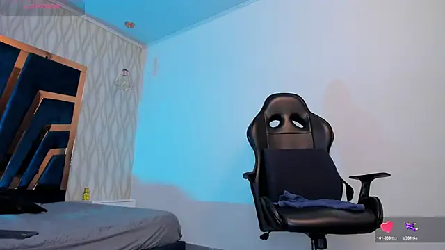 Petesevans live sex cam