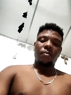 hugo3918_ live sex cam