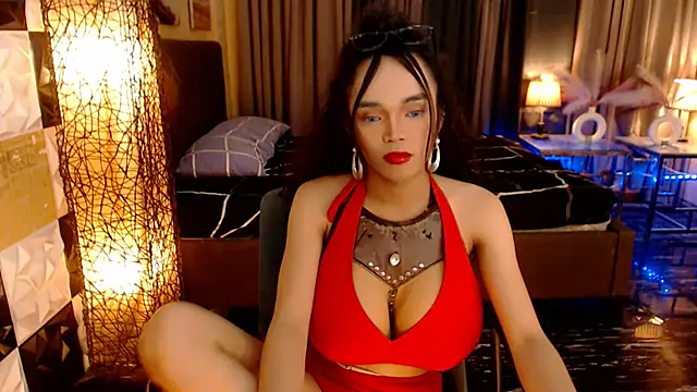 BigCockKharlaTS live sex cam