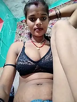 Maya_bhoji live sex cam