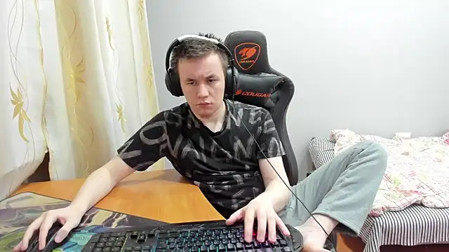 iliaskrislove's cam snapshot