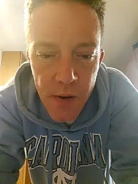 Bigtater1999's cam snapshot