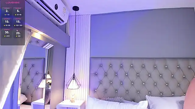 VioletthaRous live sex cam