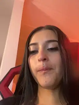 Charlotte_greys live sex cam