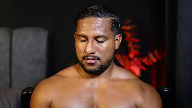 CallumMuscle live sex cam