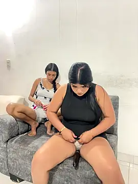 royalgirls_x live sex cam