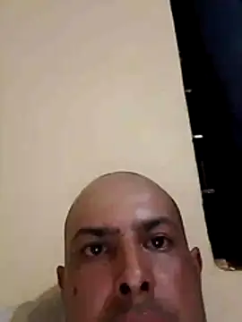 Supreme_Packman live sex cam