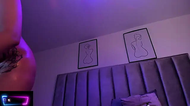 Kitty_Gang live sex cam