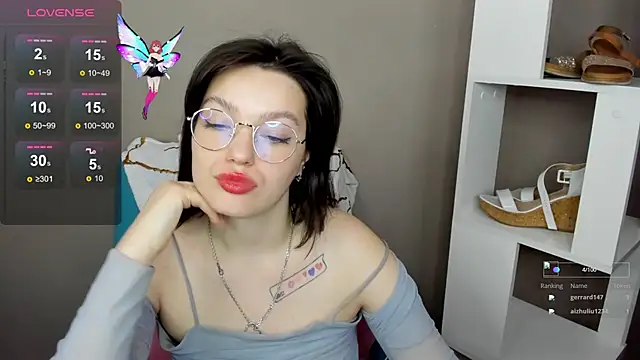 Karina_Kellyy live sex cam