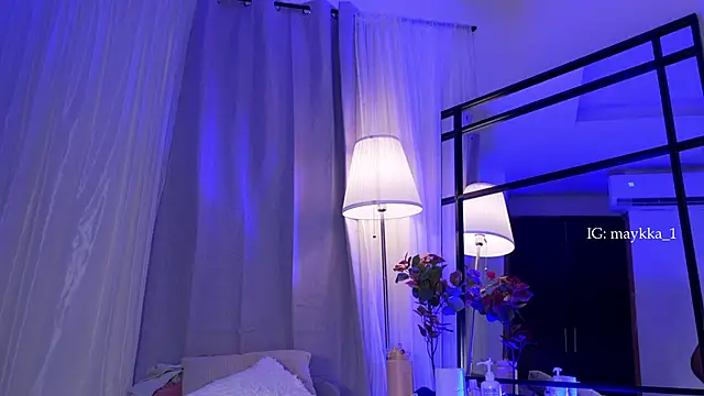 maykka live sex cam
