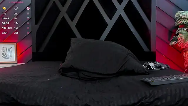 marco_garciia_ live sex cam