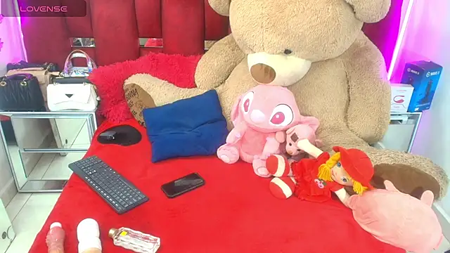 Ginna_doll live sex cam