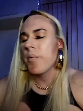 Connie_Pepper live sex cam