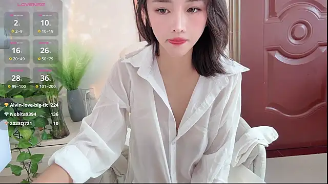 Crystal_168 live sex cam