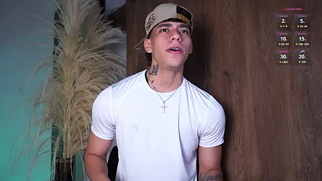 Josep_Davies live sex cam